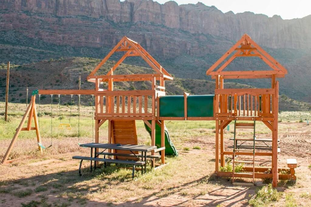Redrock Moab Tiny House W Large Loft Site 8 Villa Dış mekan fotoğraf